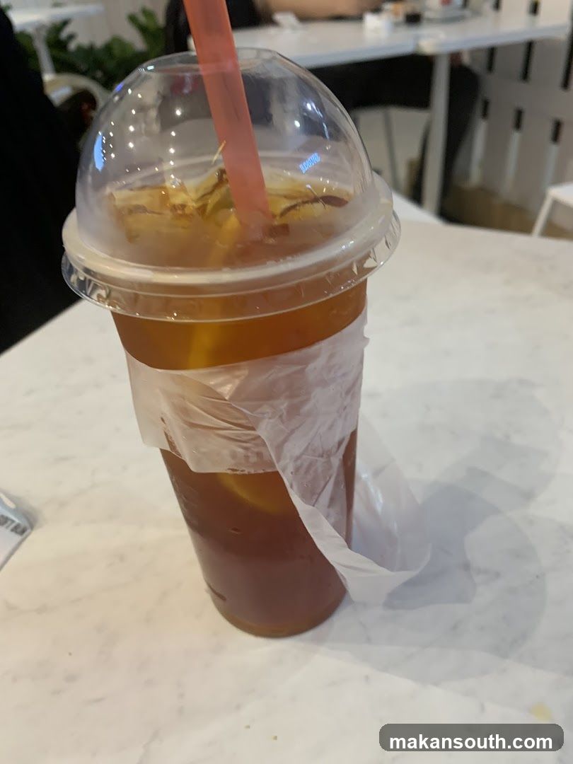 Iced Tea with Lemon