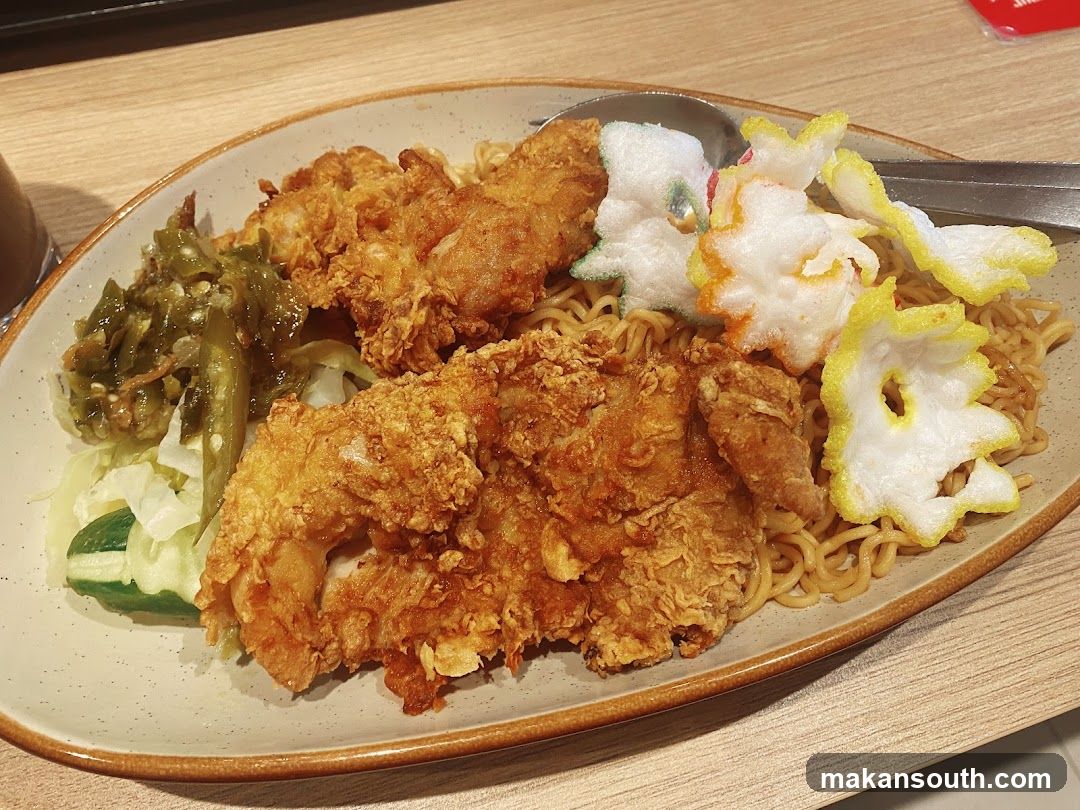 Fried Chicken with Noodles