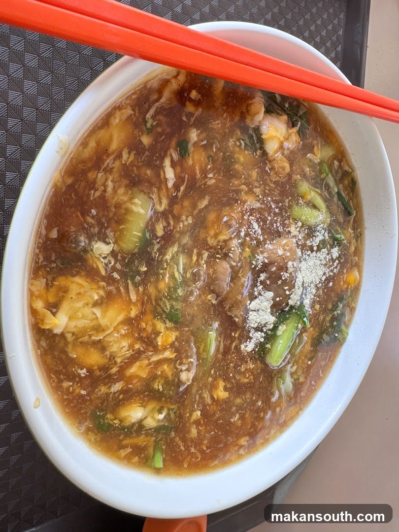 Noodles with Gravy and Vegetables