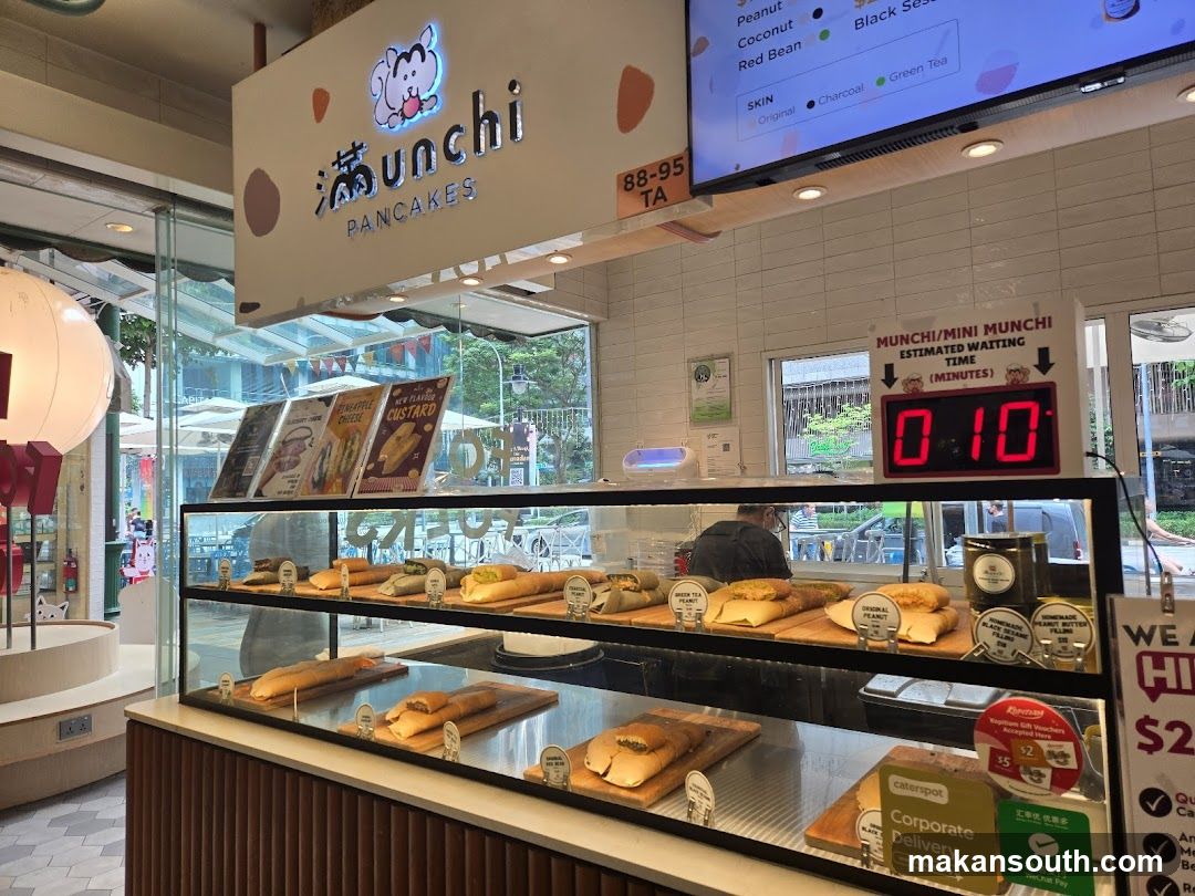 Pancake Shop Display