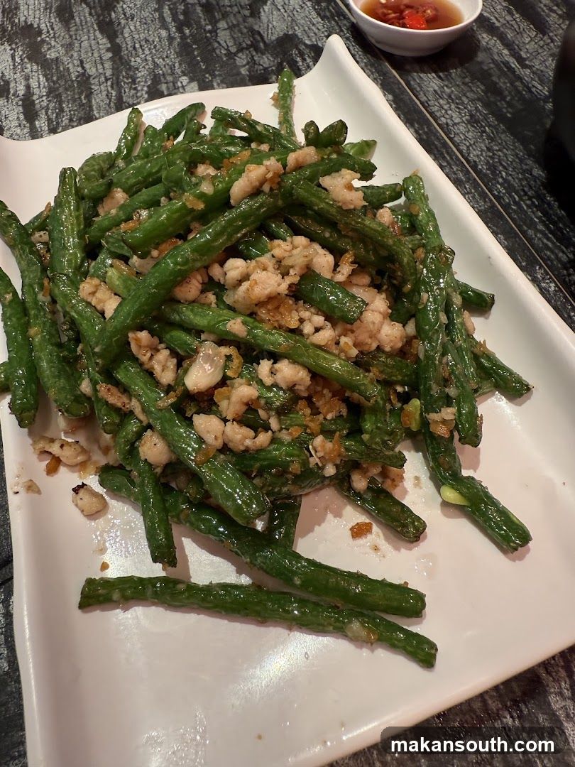 Sautéed Green Beans with Minced Meat