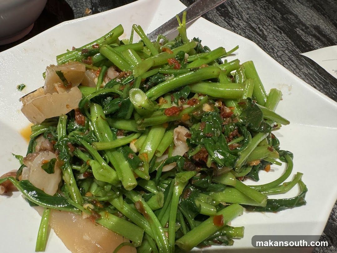 Stir-fried Water Spinach