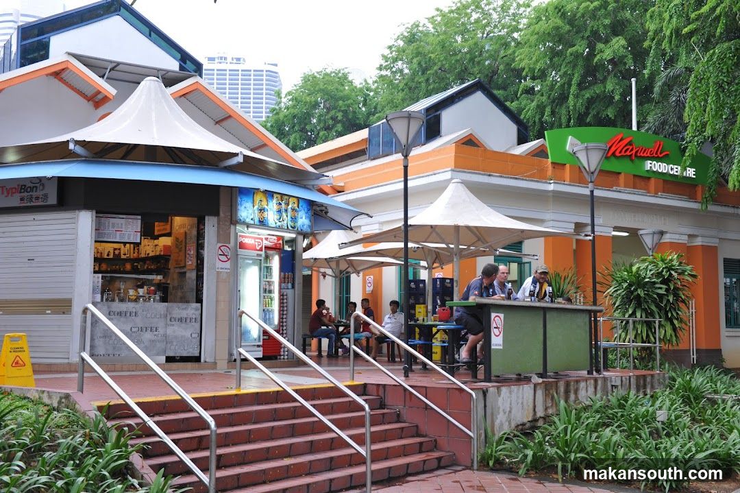 Old Nyonya