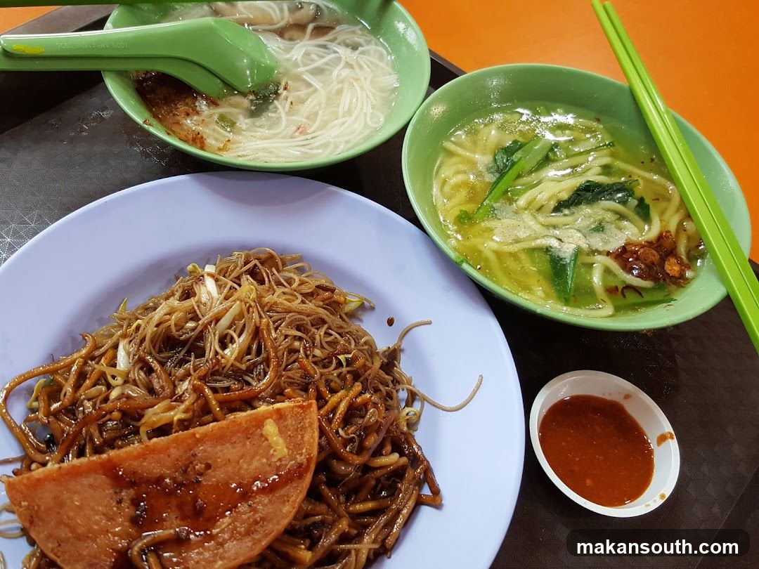 Noodles and Fried Luncheon Meat