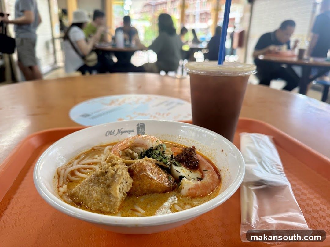 Laksa and Iced Drink