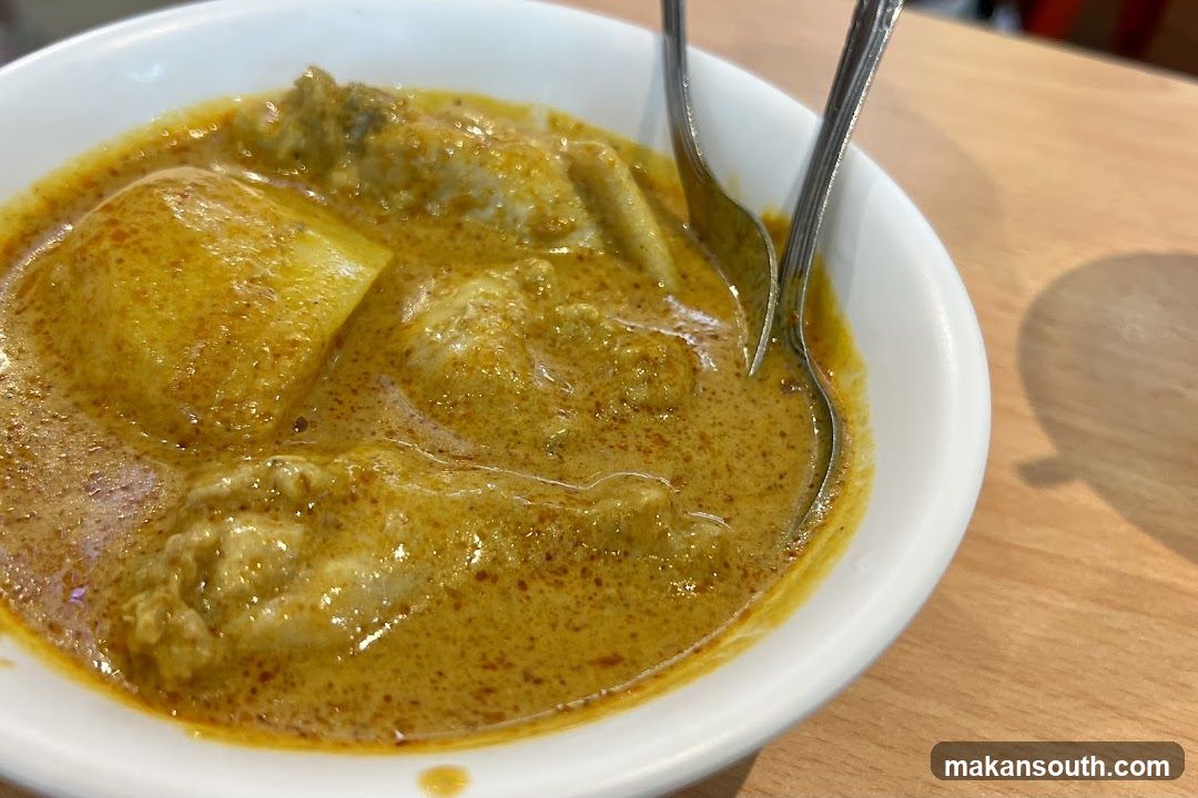 Curry with Potatoes and Meat