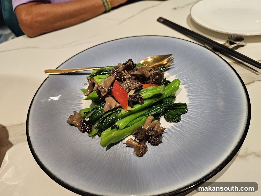 Stir-fried Vegetables with Mushrooms