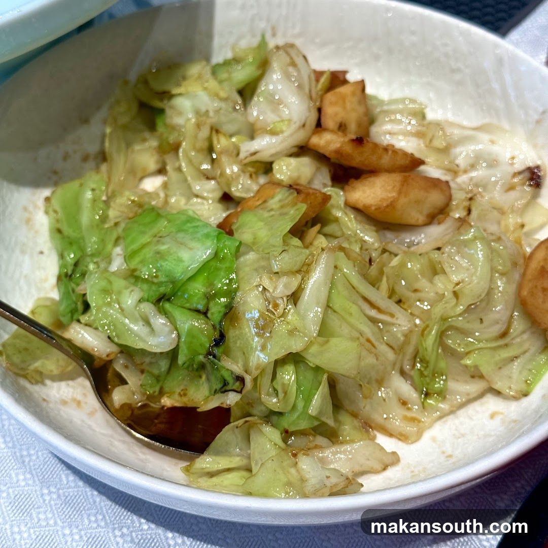 Stir-fried Cabbage with Garlic