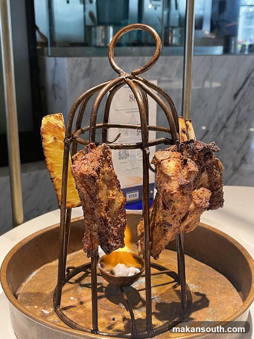 Ribs with Pineapple and Flame
