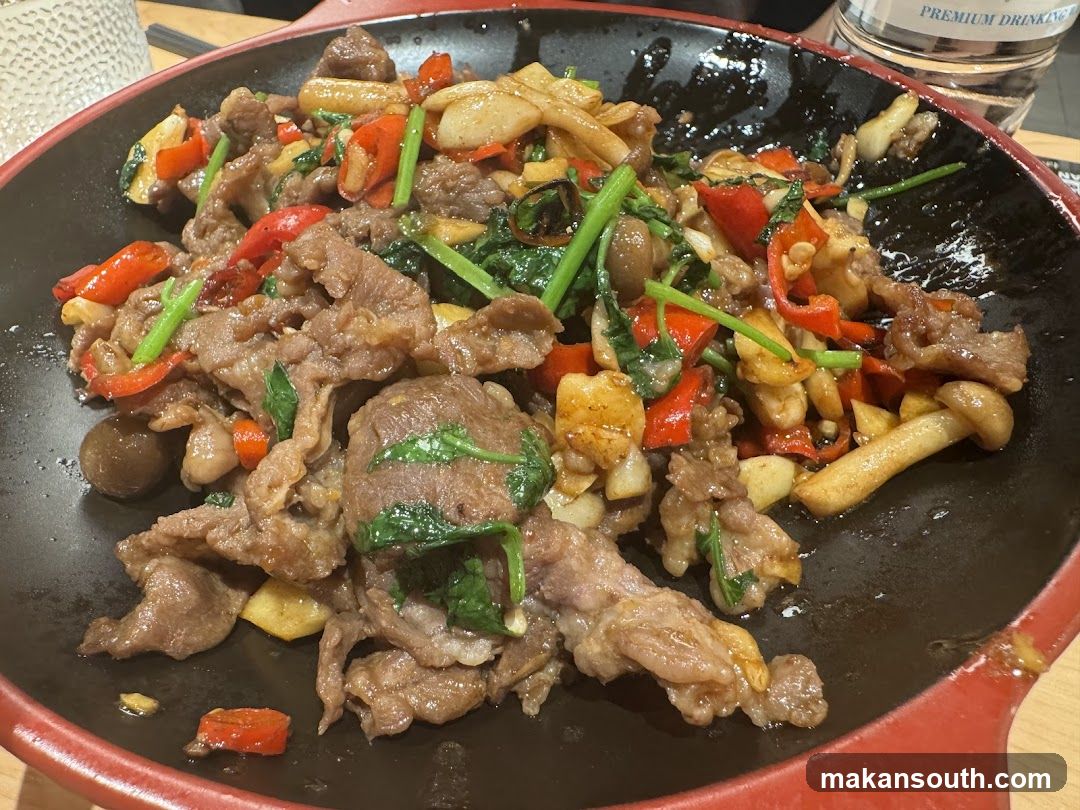 Stir-fried Beef with Vegetables