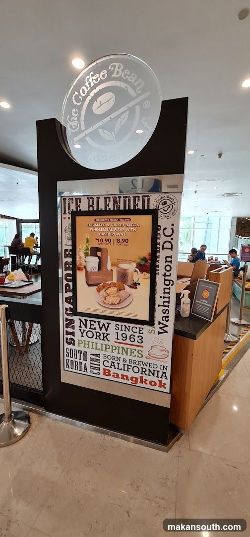 The Coffee Bean & Tea Leaf promotional display