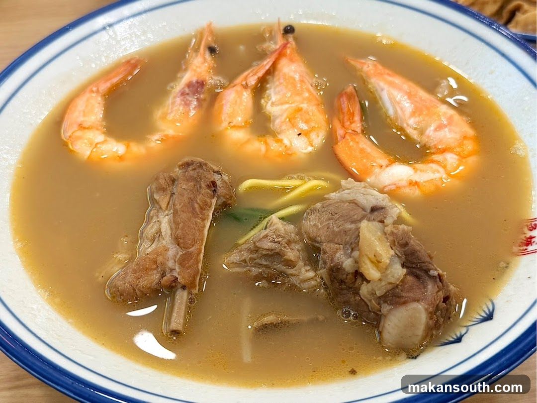 Shrimp and Pork Rib Noodle Soup