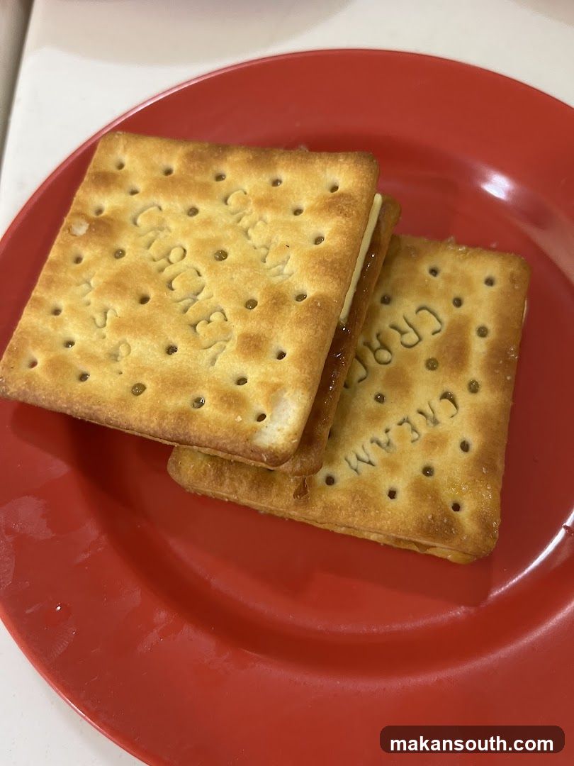 Cream Crackers