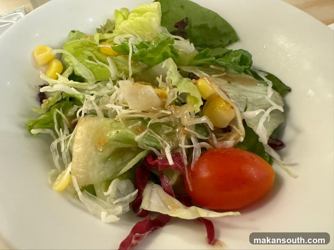 Salad with Tomato