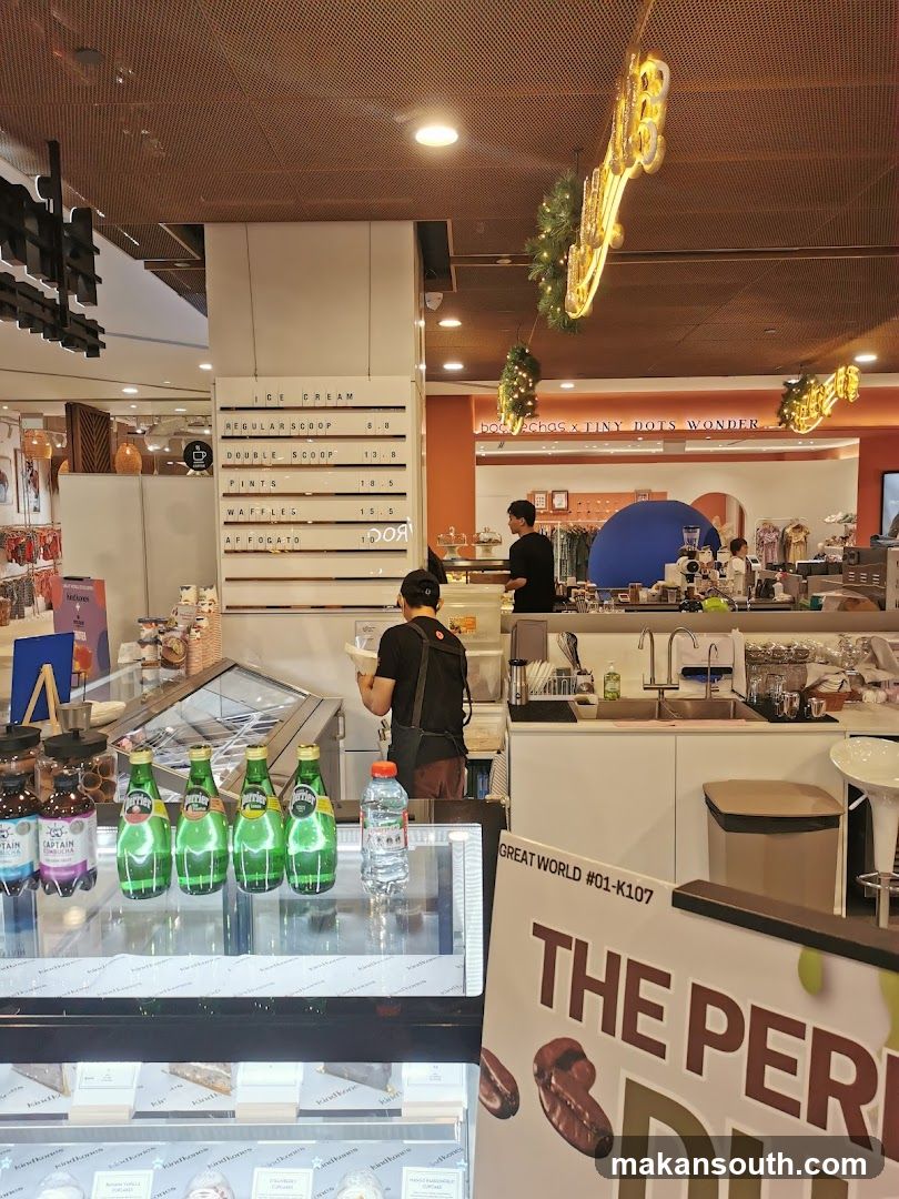 Ice Cream and Beverage Display