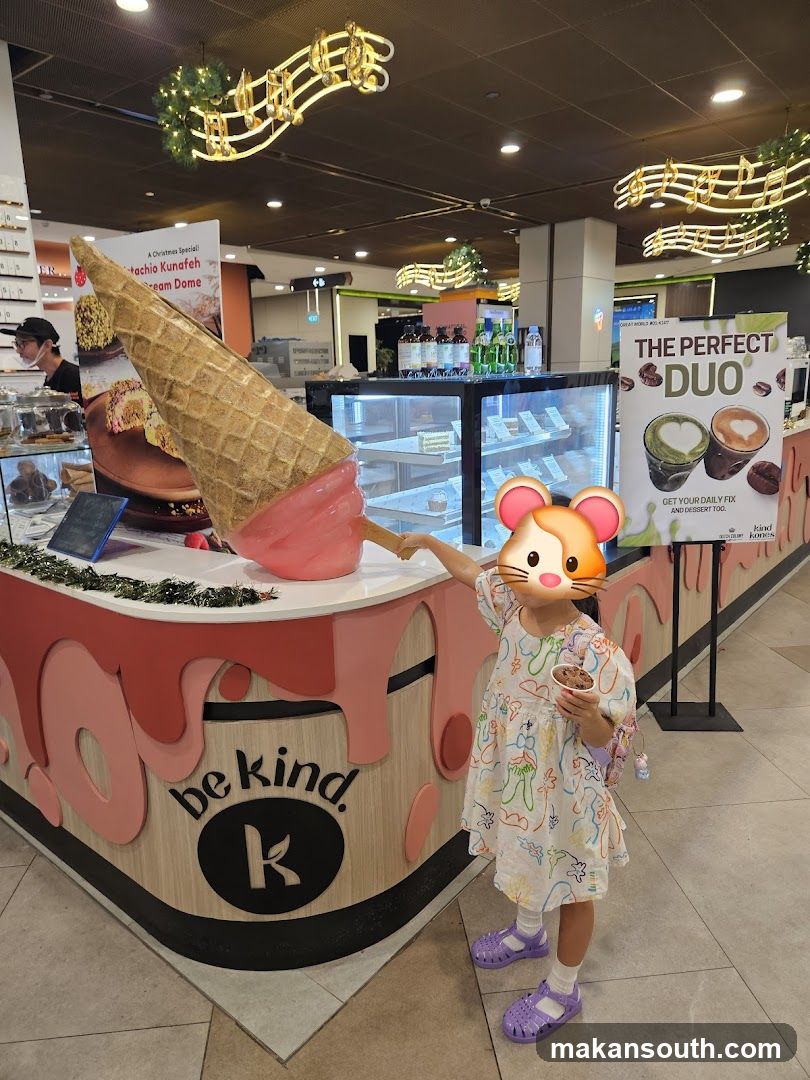 Dessert Shop Display