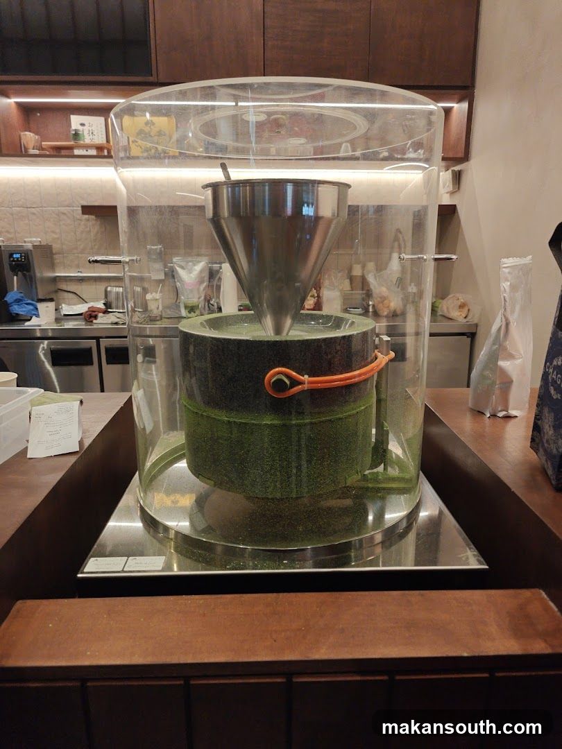 Matcha Grinding Machine
