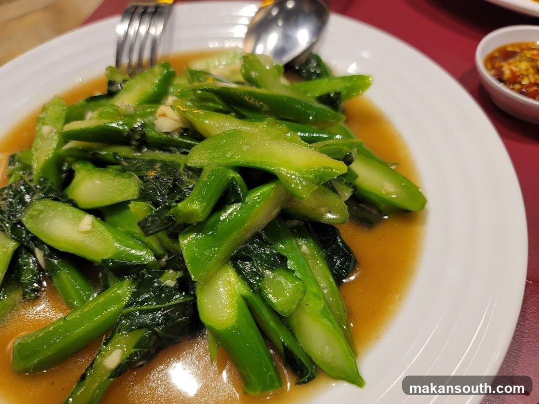 Stir-fried Chinese Broccoli