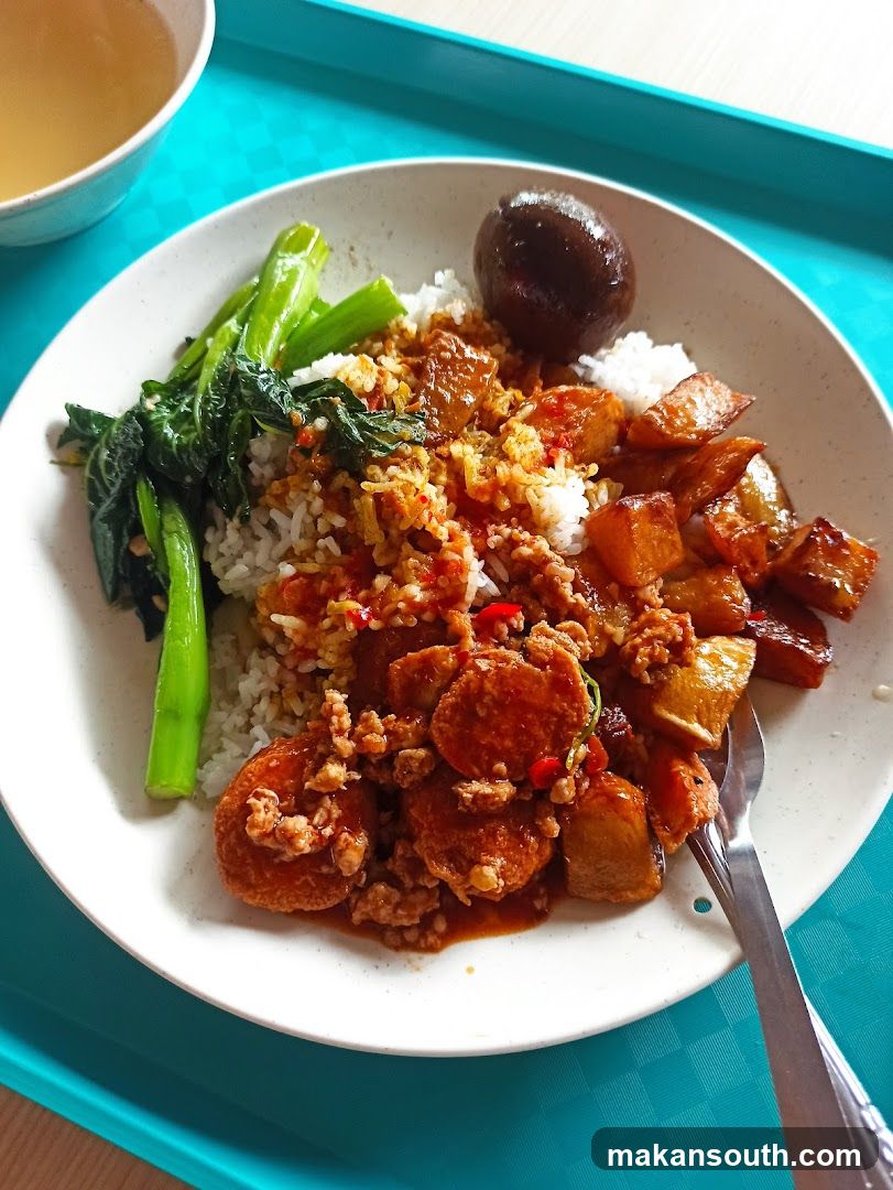 Rice dish with braised egg and vegetables