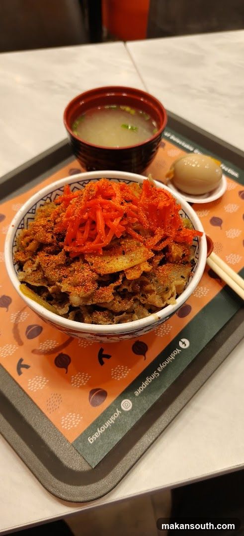 Beef Bowl with Soup and Egg