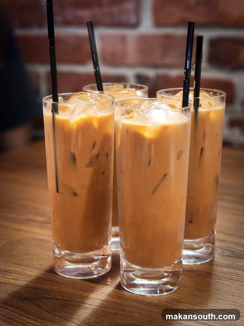 Four Iced Thai Teas