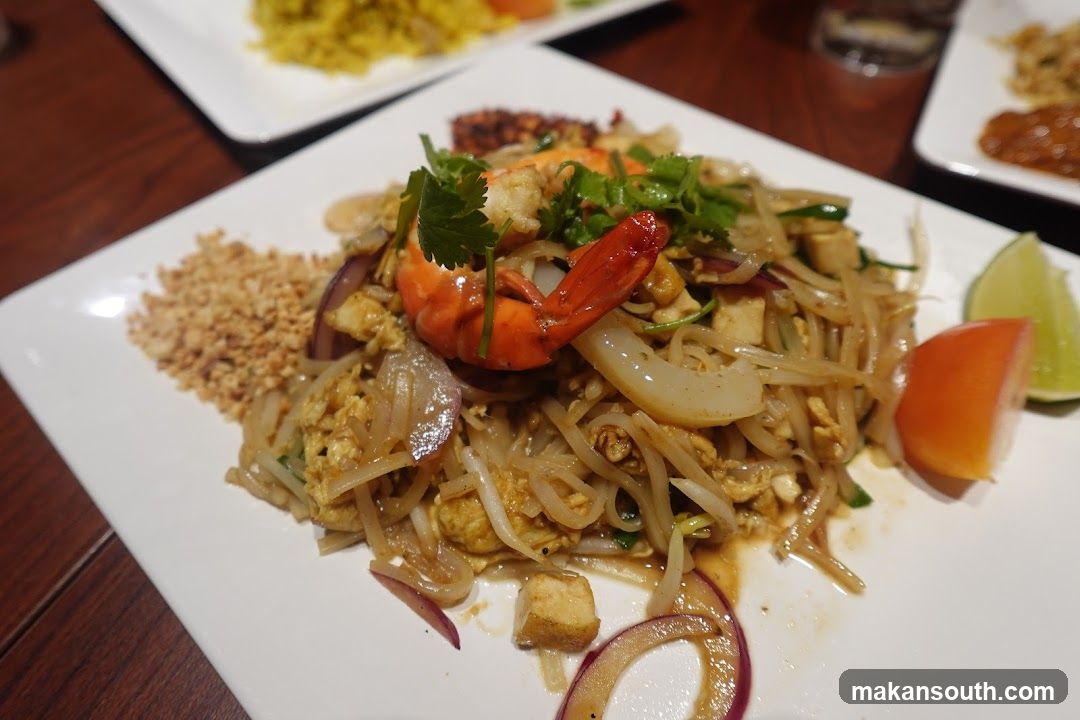 Pad Thai with Shrimp