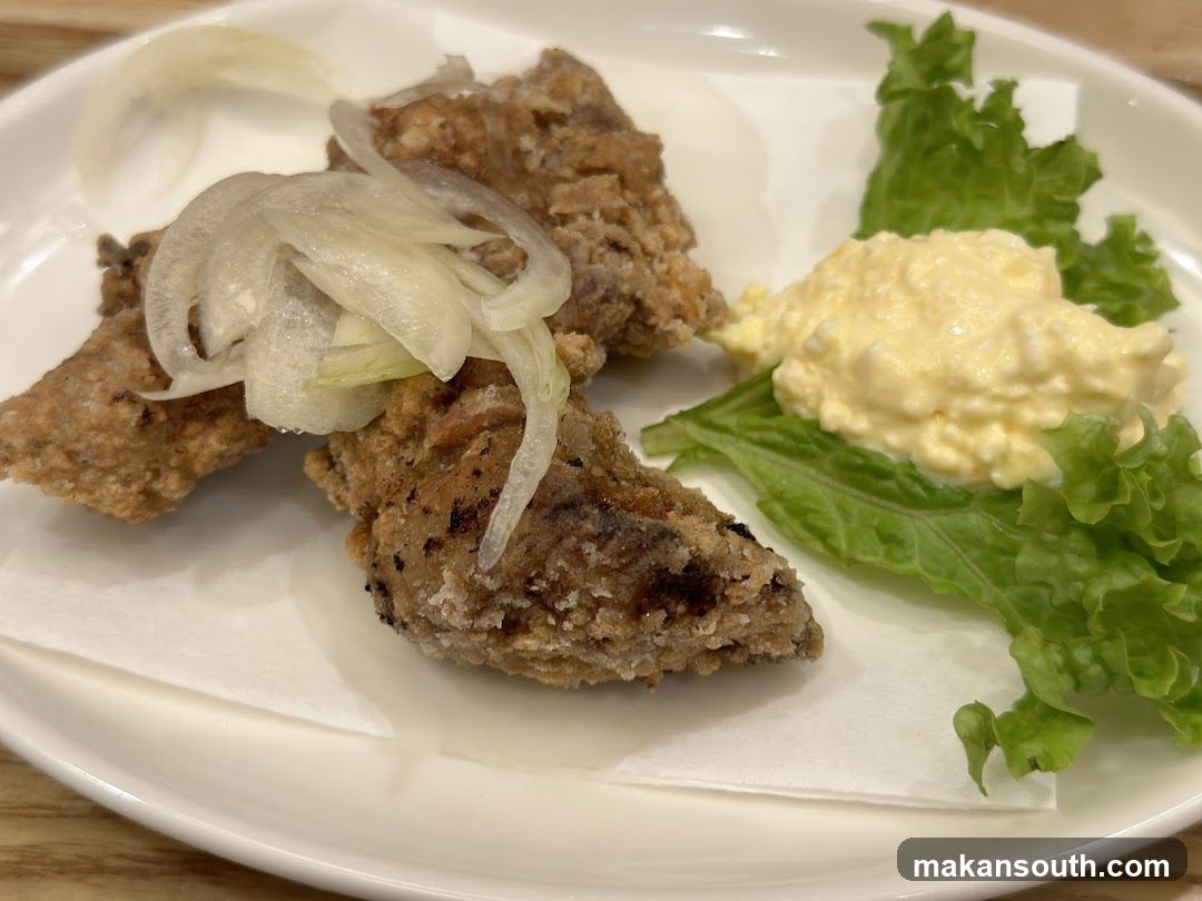 Fried Chicken with Onion and Egg Salad