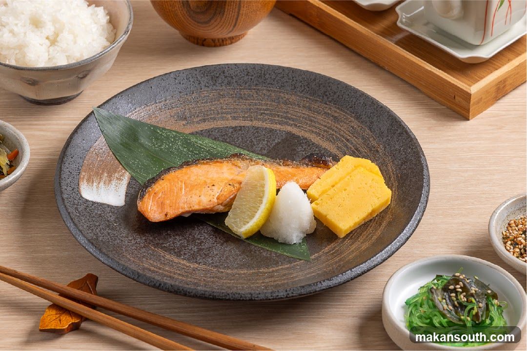 Grilled Salmon Set