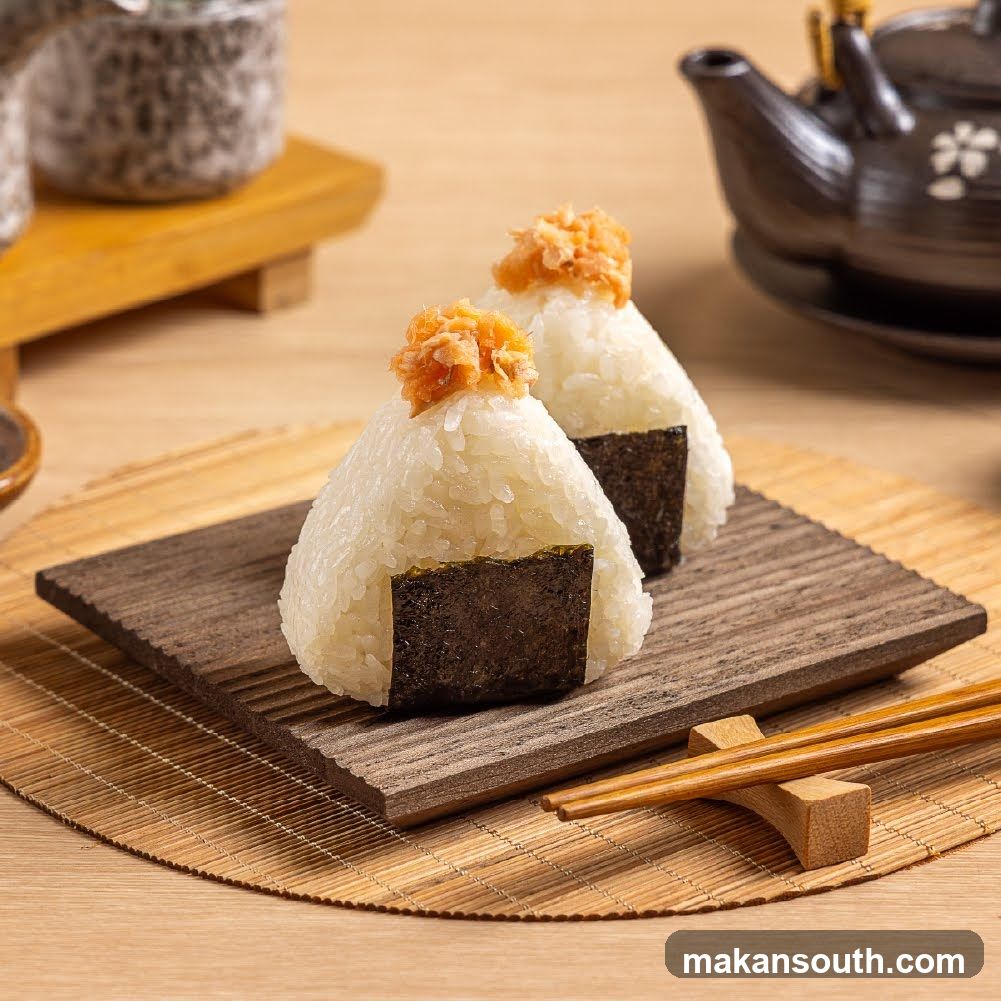 Onigiri with Salmon Topping