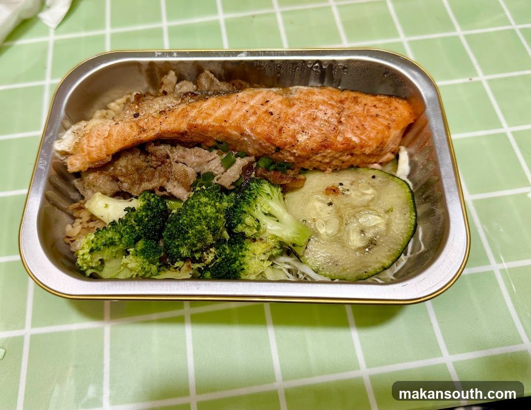 Salmon and Beef Rice Bowl
