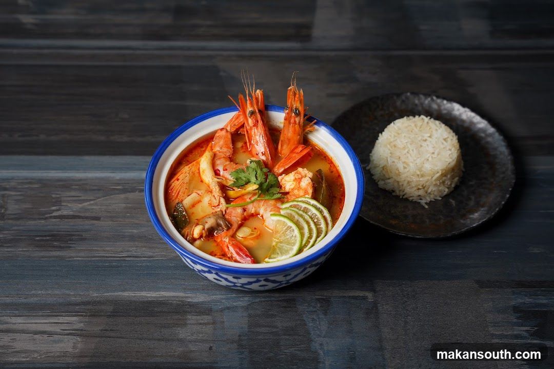 Tom Yum Soup with Rice