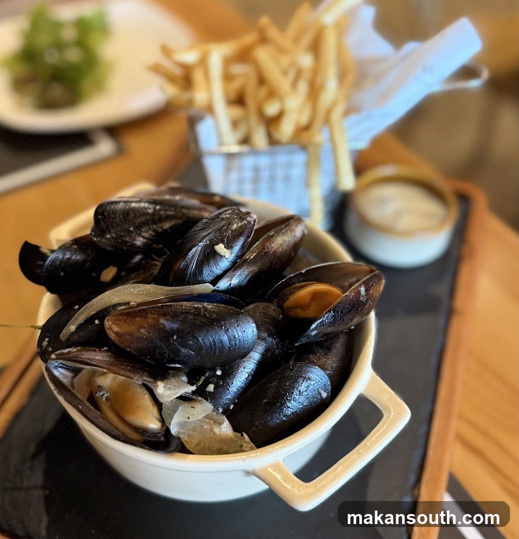 Mussels and Fries