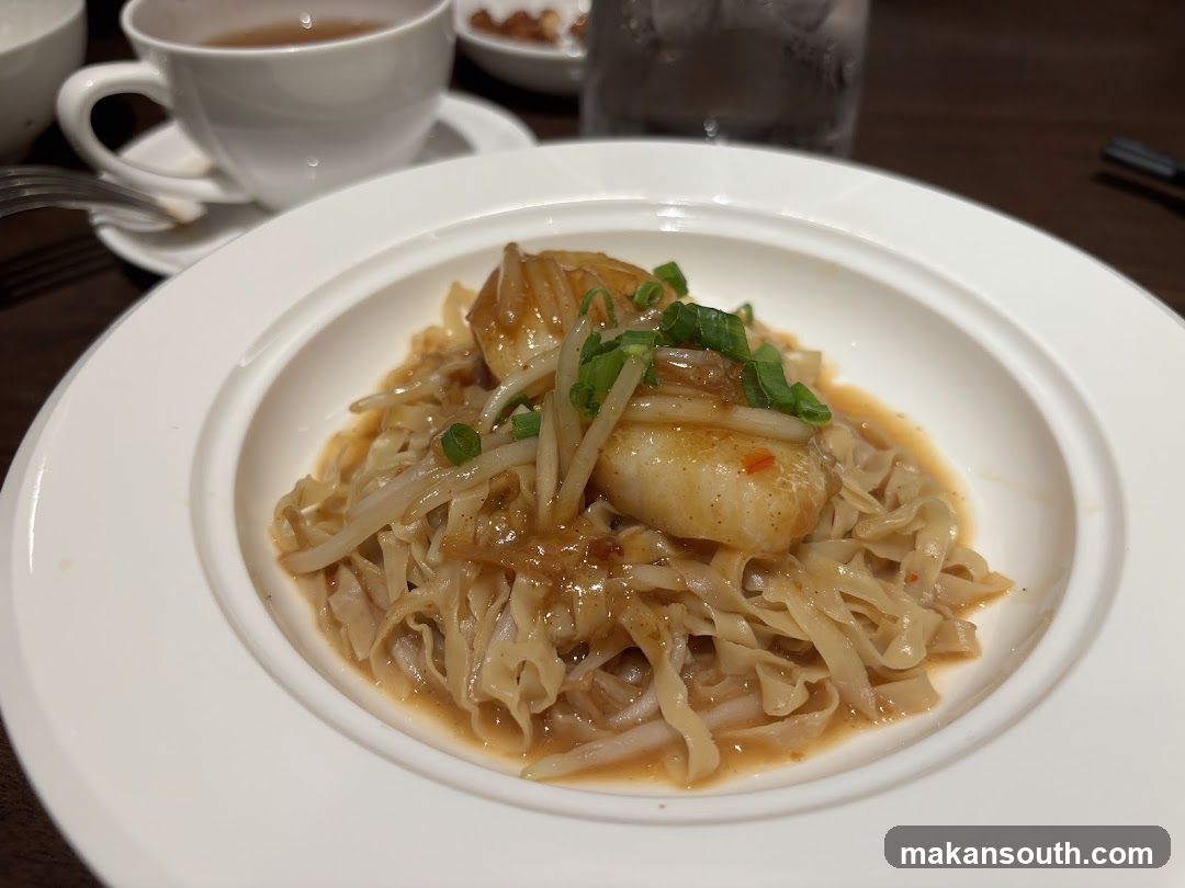 Scallops with Noodles