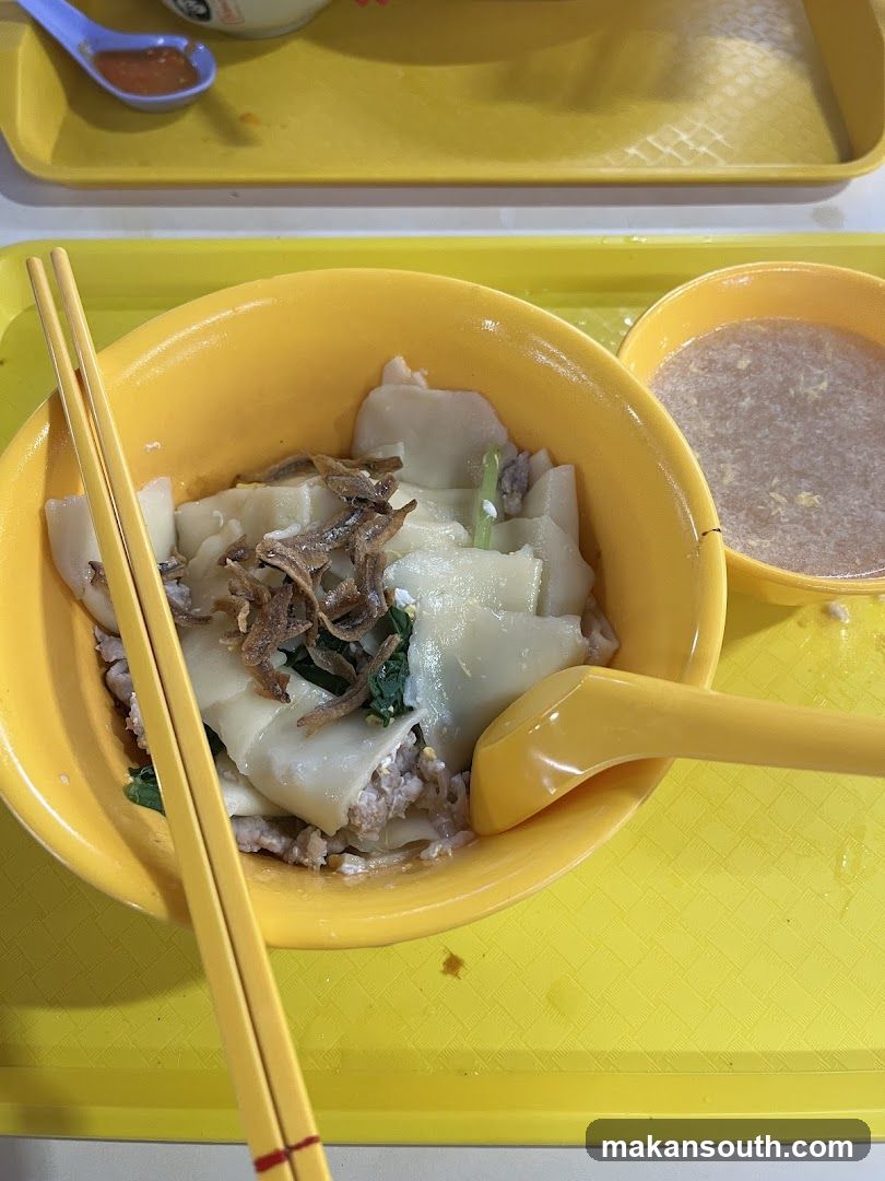 合家歡板面.麵粉粿 He Jia Huan Ban Mian•Mee Hoon Kway