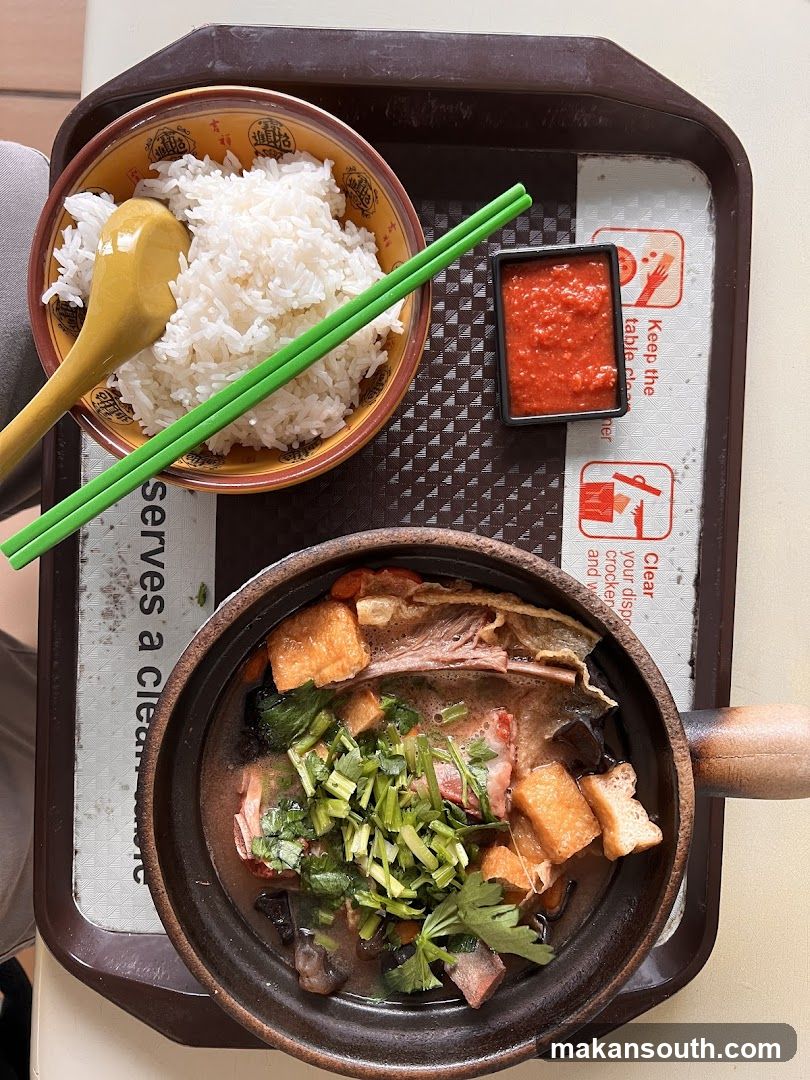 Claypot dish with rice