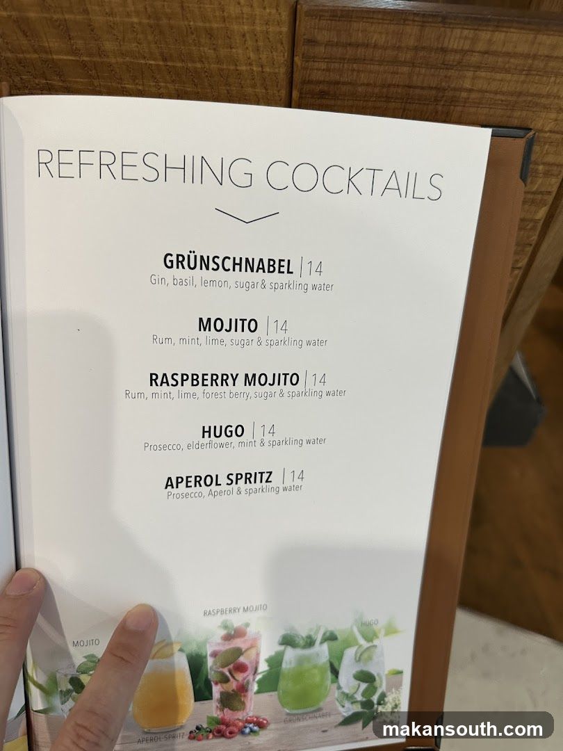 REFRESHING COCKTAILS