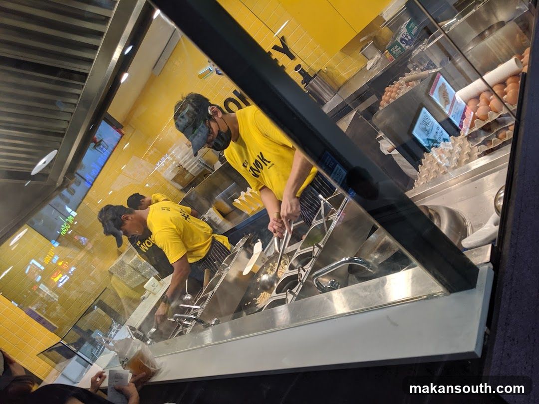 Wok cooking station