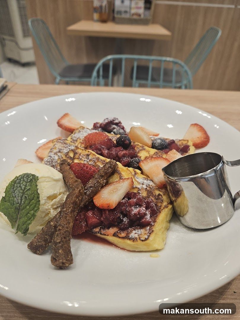 French Toast with Berries and Ice Cream