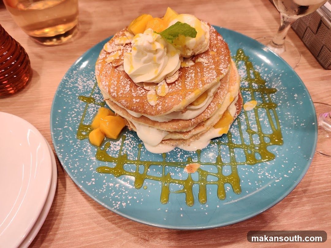 Pancakes with Mango and Cream