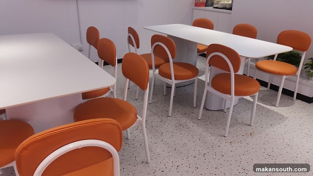 Modern Dining Area