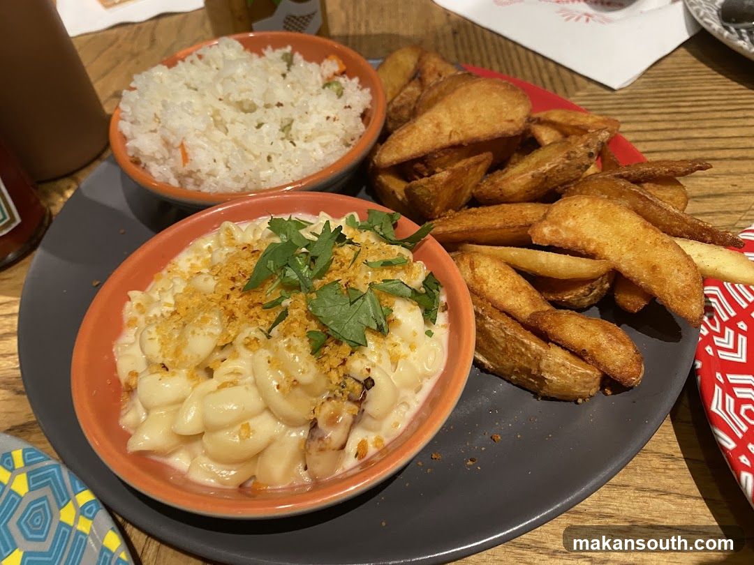 Macaroni and Cheese with Fries and Rice