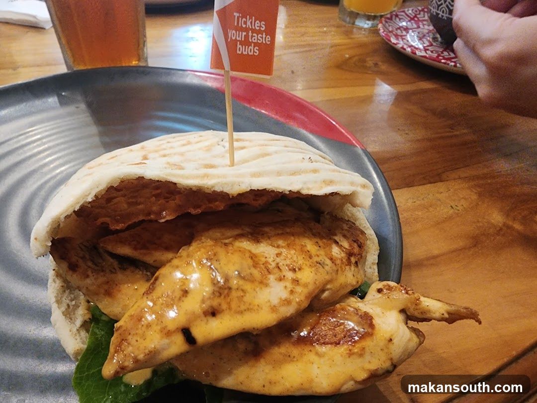 Chicken Pita Sandwich