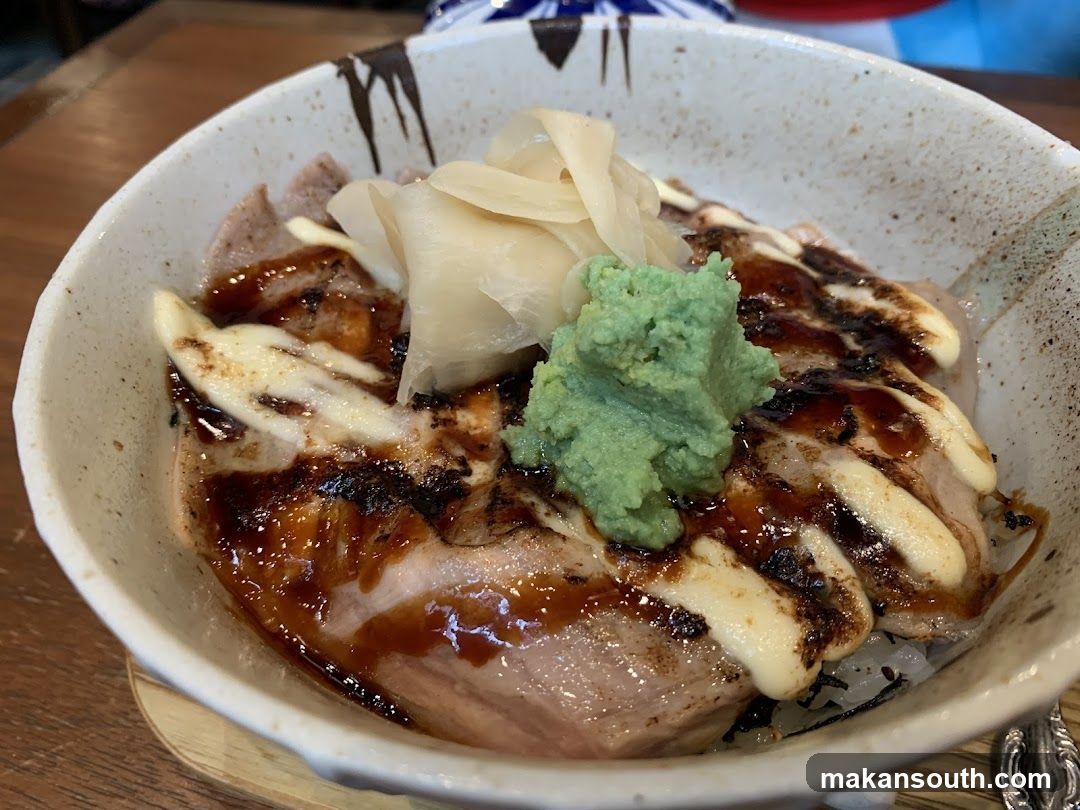 Donburi with meat and wasabi