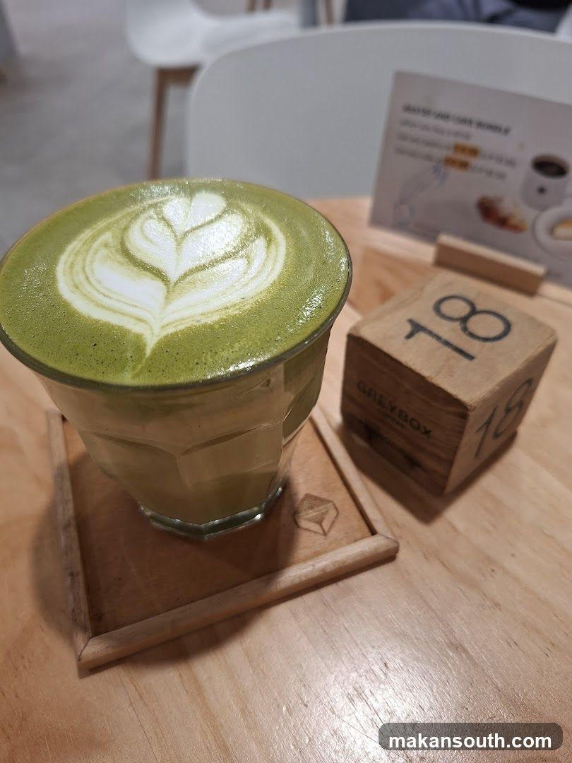 Matcha latte with latte art
