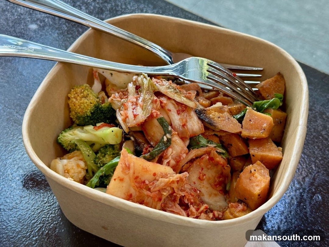Kimchi and Vegetable Bowl