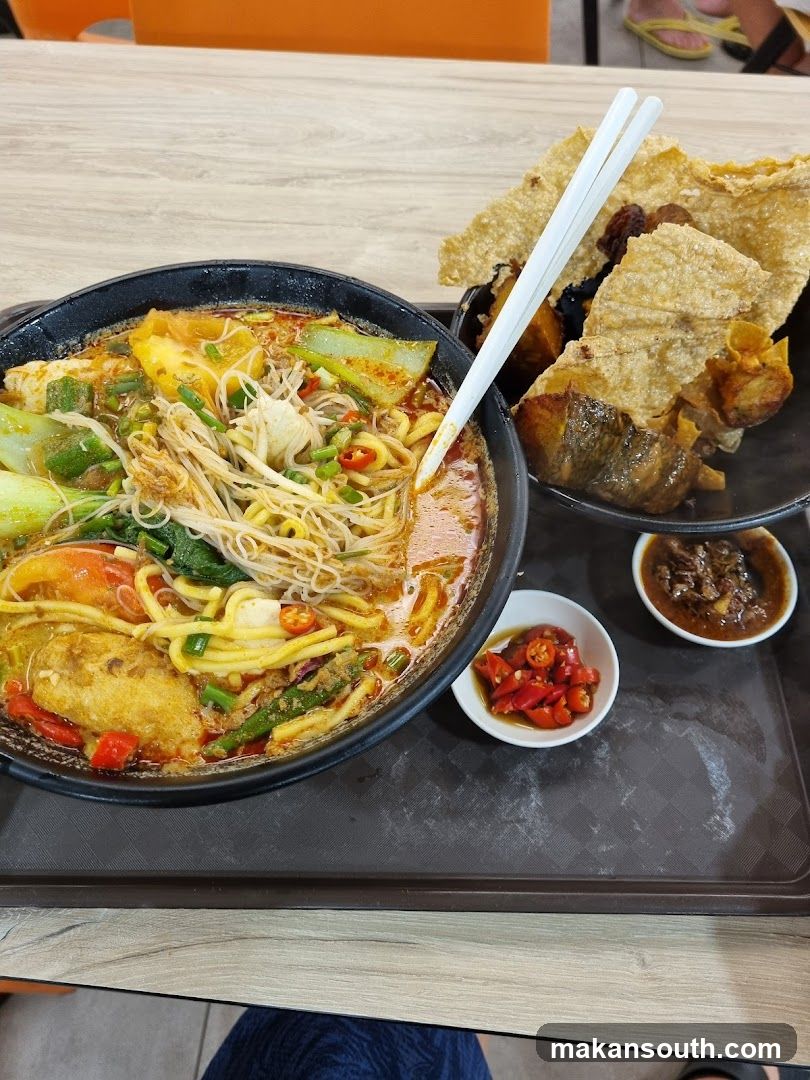 Noodle Soup with Side Dishes