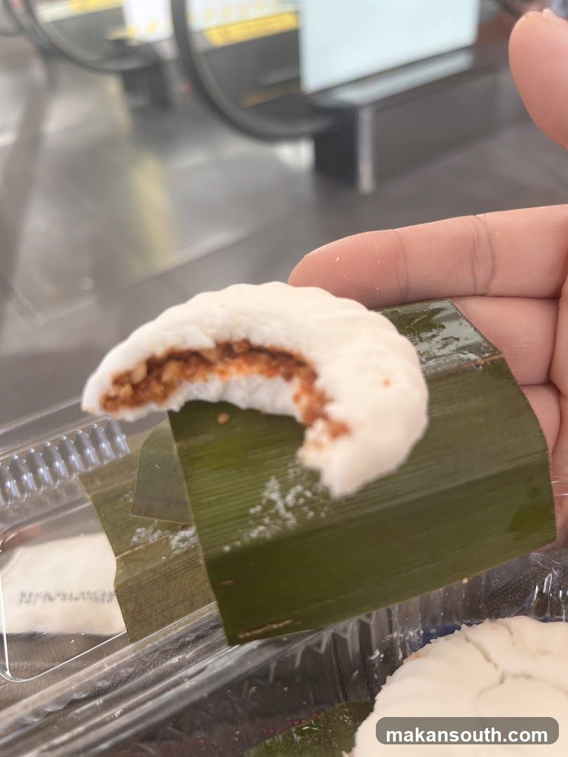 Queensway Lau Tan Tutu Kueh