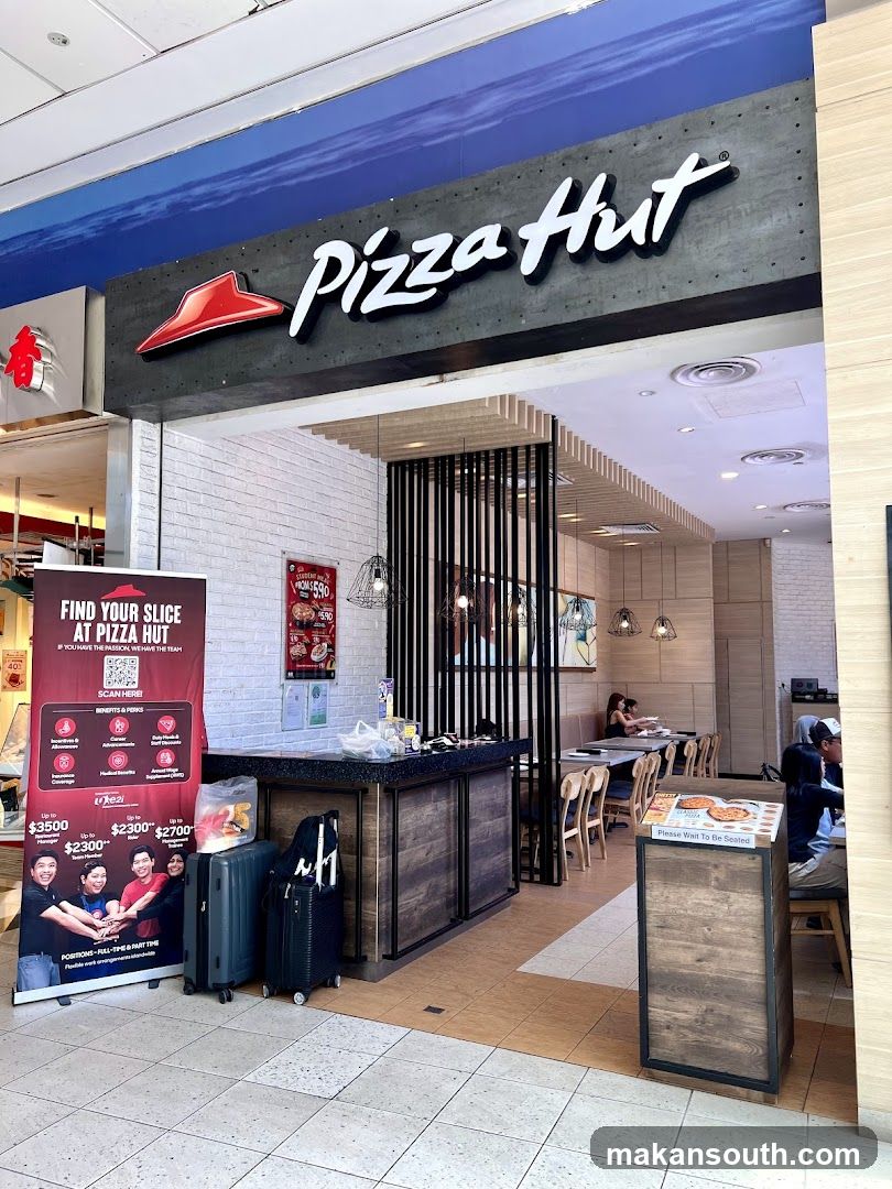 Pizza Hut HarbourFront Centre