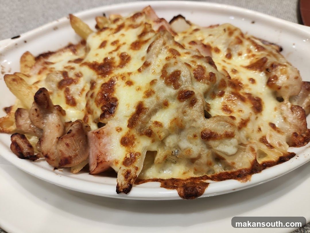 Baked Pasta with Cheese and Meat