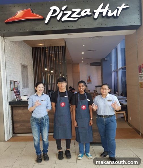 Pizza Hut HarbourFront Centre